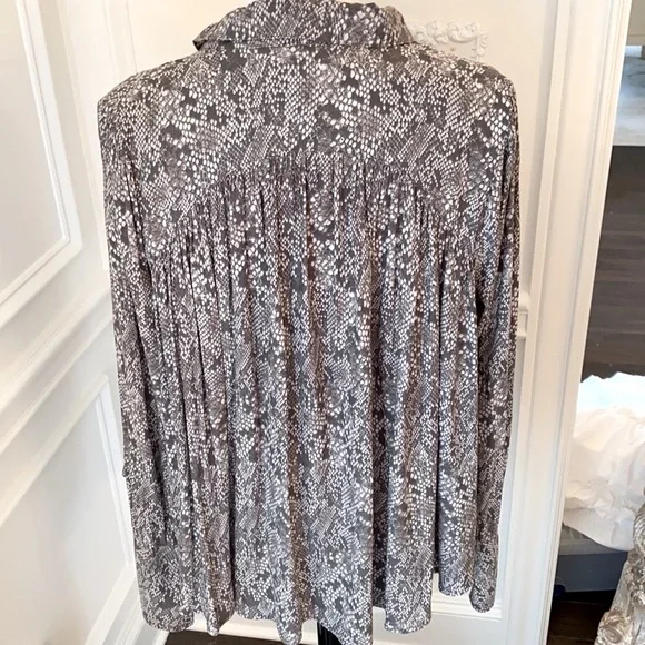 Free People Snake Print Tie Neck Blouse - Picture 5 of 8